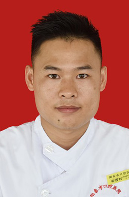 梁酉钊.jpg